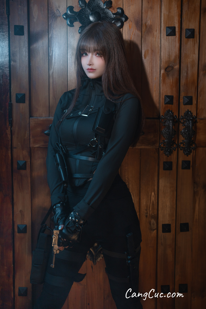 Watch sexy Coser@鹿八岁 – 特工的堕落·后篇 photos